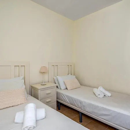 Lovely With Pool By Costarentals - Ref 87 Apartment *
